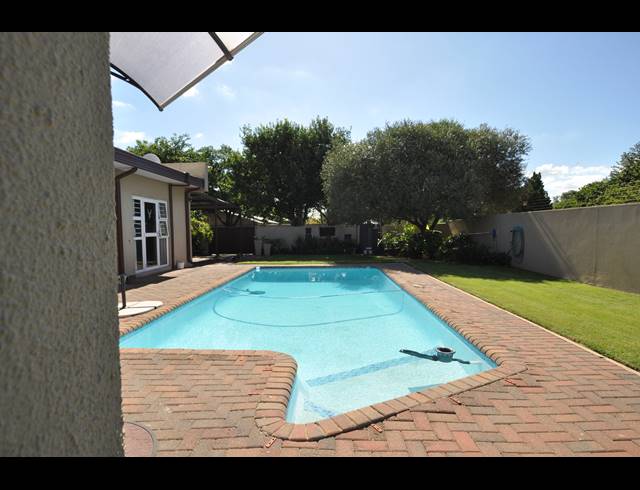 5 BEDROOM HOUSE FOR SALE IN SASOLBURG EXT 23